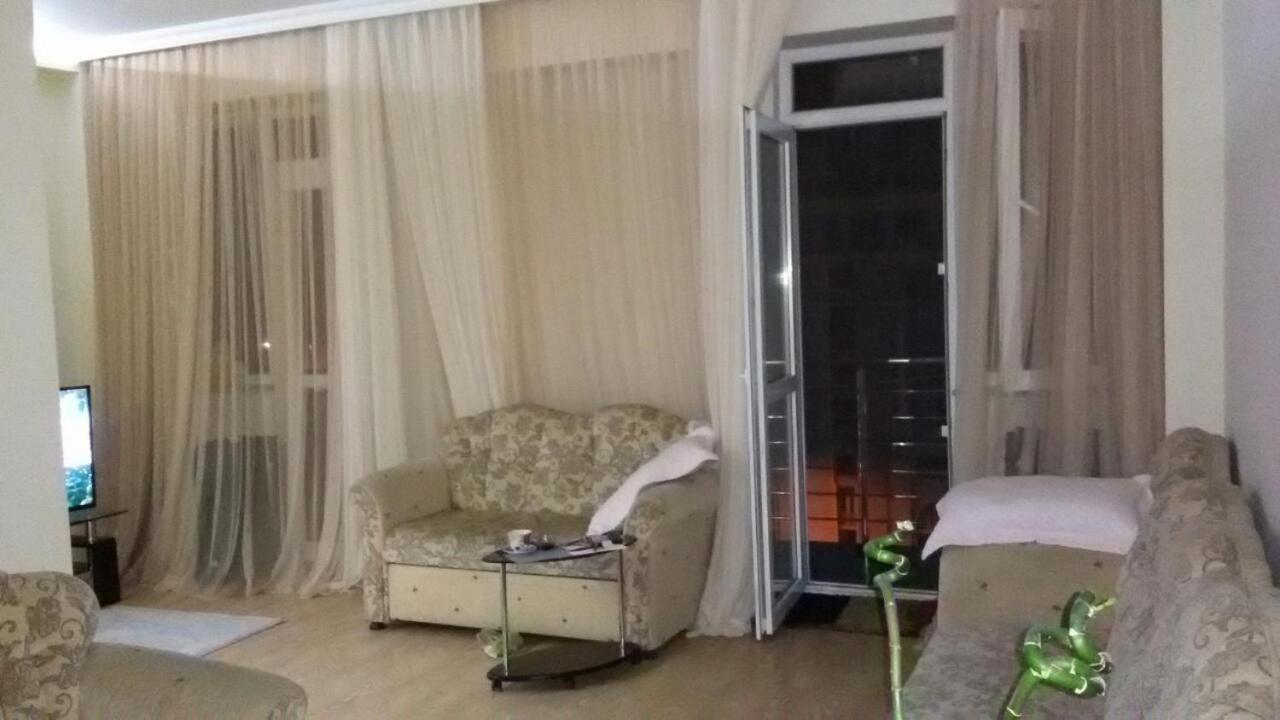 Cocorina Apartment Batumi Ngoại thất bức ảnh